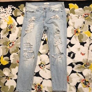 Abercrombie & Fitch Boyfriend Jeans